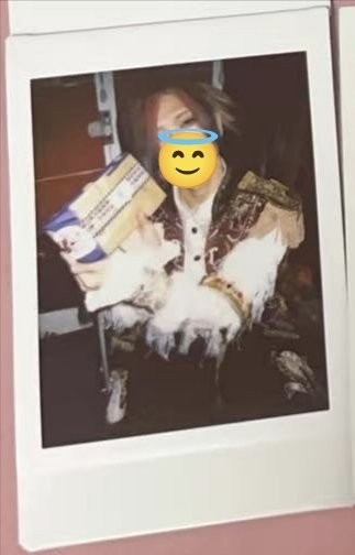 htttttt0421's tweet photo. 教授さん、本当にありがとうございます。あなたに出会えて、心から良かったです。毎日あなたを見ていると、気持ちが明るくなります。あなたのダンスを真似して、私も踊るようになりました。生誕祭のこの日を、絶対に忘れません。これからもずっと応援し続けます。お誕生日おめでとう。ずっと大好きです https://t.co/dYfEkhsUdx