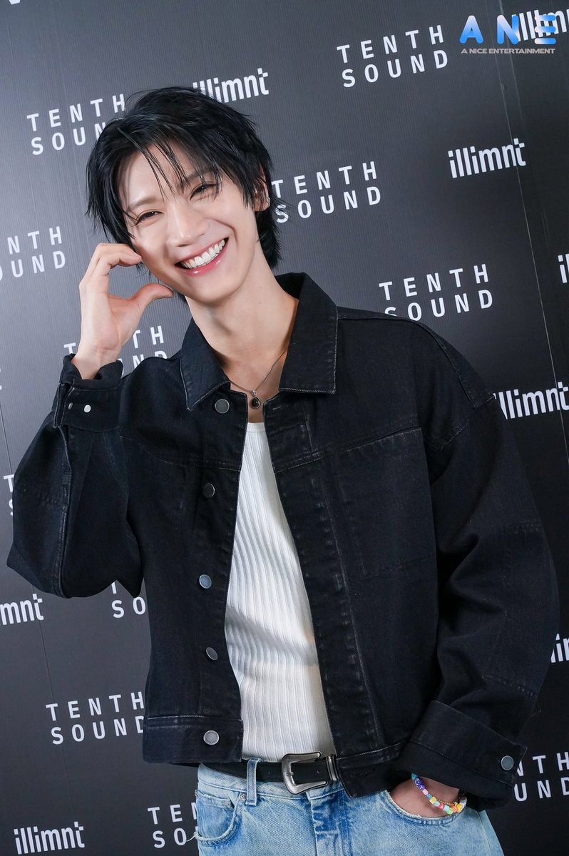 ANiceEnt's tweet photo. "TEN เตนล์ ชิตพล ลี้ชัยพรกุล" ในงานแถลงข่าวคอนเสิร์ตเดี่ยวเต็มรูปแบบครั้งสำคัญ "TEN: CORE0110 10th Anniversary Concert" ✨

#TENCORE0110Concert_PressCon
#TEN_PressConference
#TENCORE0110Concert
#TEN #เตนล์ 
#10YearsWithTEN 
#TenthSound https://t.co/vkjXxg3joi
