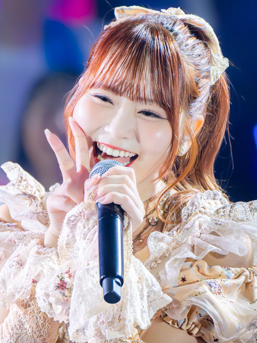 大場花菜 パネル ピースピースからのニコッ☺️✌️ #大場花菜 ちゃん（@hana_oba