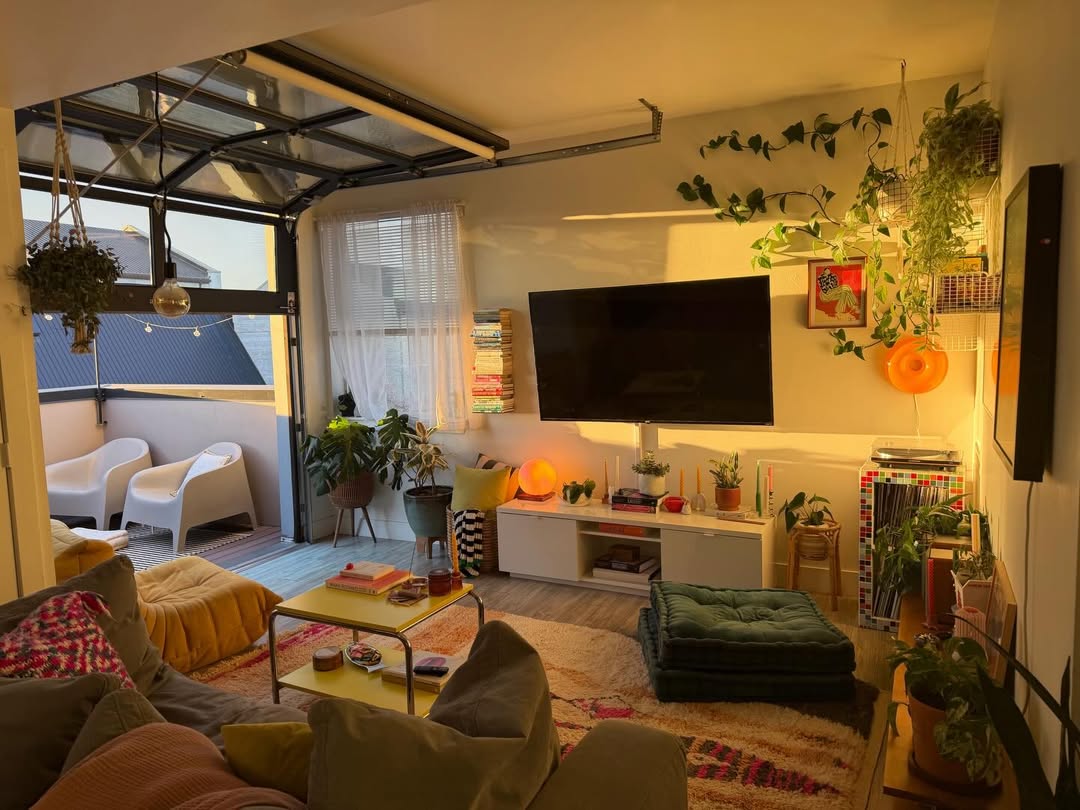 interiorsuckerr's tweet photo. https://t.co/3VydgnAj3F