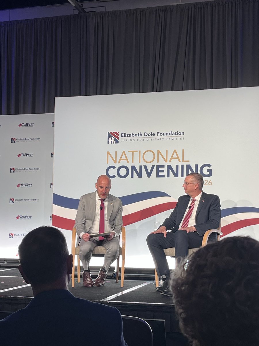internetoffash's tweet photo. It’s such an honor to dedicate myself to caregiving. Elizabeth Dole Foundation is a source for helping both caregivers and military veterans. https://t.co/EURgxxmLzx