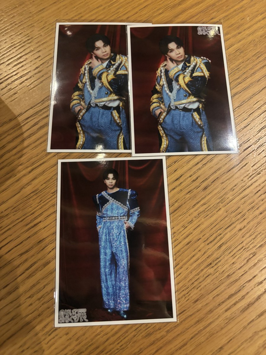 あお tweet media