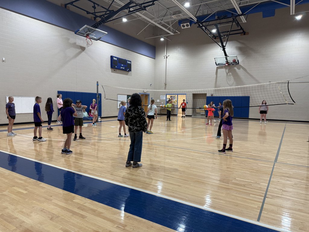 stjacobcubs's tweet photo. Thank you to Mr. Laird's amazing planning and creativity, our students had an absolute blast competing in all the Field Day activities! 💜   #Growing2gether

https://t.co/PwRPwrqbwk https://t.co/8y0AcZtWhM