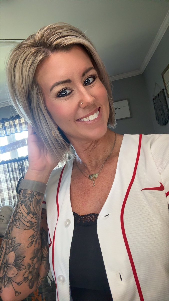 Linsey tweet media