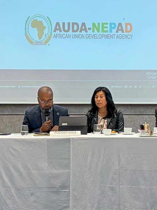 NEPAD_Agency's tweet photo. Africa is not bringing financing gaps to the table. It is bringing investment opportunities.

During the our Health Cluster High-Level Roundtable at #WHA79, our HCID Director Symerre Grey-Johnson, @SymerreGrey highlighted how countries across the continent are presenting real projects ready for financing, partnerships and implementation.

Through the PIFAH Health Market Atlas, We have already identified 107 priority health investment projects spanning digital health, pharmaceutical manufacturing, radiotherapy expansion, medical oxygen, diagnostics and regional supply chains.

“These projects speak to a new reality where health is also about markets, production capacity, innovation, and long-term economic returns.”

@Dr_JeanKaseya, Director General, @AfricaCDC @MeneWamkele, Secretary-General, @AfCFTA @ProfJanabi, Regional Director for Africa, @WHOAFRO @amma_twumamoah, Commissioner for Health, Humanitarian Affairs and Social Development, @_AfricanUnion @mimi_darko, Director General, @AU_AMA 
@KasoloFrancis, the Head of @WHOatAUECA @MOH_Kenya @health_malawi @mohzambia @AfDB_Group @afreximbank @_AfricanUnion @giz_gmbh @KfW @EU_Commission @AECID_es
@WomenforWomen @gatesfoundation
@MastercardFdn @RockefellerFdn @UNESCO @ilo @UNFPA @UNDP @AICS_it @jica_direct_en @cidcaofficial @UNIDO @UNAIDS @Sida @SIFA_FC @OVP_gm
@dienekeita @unfpachief @nardosbthomas 

#HealthInvestment #AfricaRising #Agenda2063 #GlobalHealth