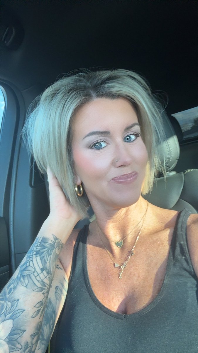 Linsey tweet media