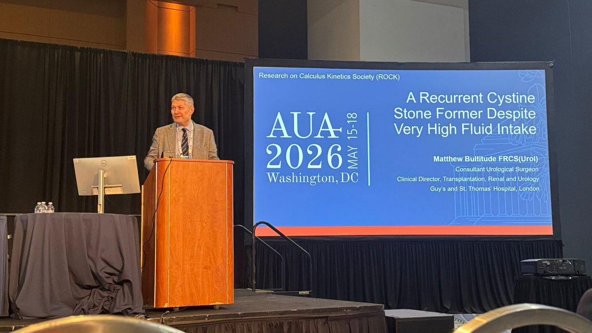 MattBultitude's tweet photo. Fantastic #AUA26 in Washington. Great meeting and city. Enjoyed moderating survivor debate in stone plenary, teaching on Dust or Bust laser course (🙏@peepeeDoctor) + lecture on medical mx of Cystinuria in ROCK meeting. And lots of catching up with friends from around the 🌍 https://t.co/kxpyLbEvGy