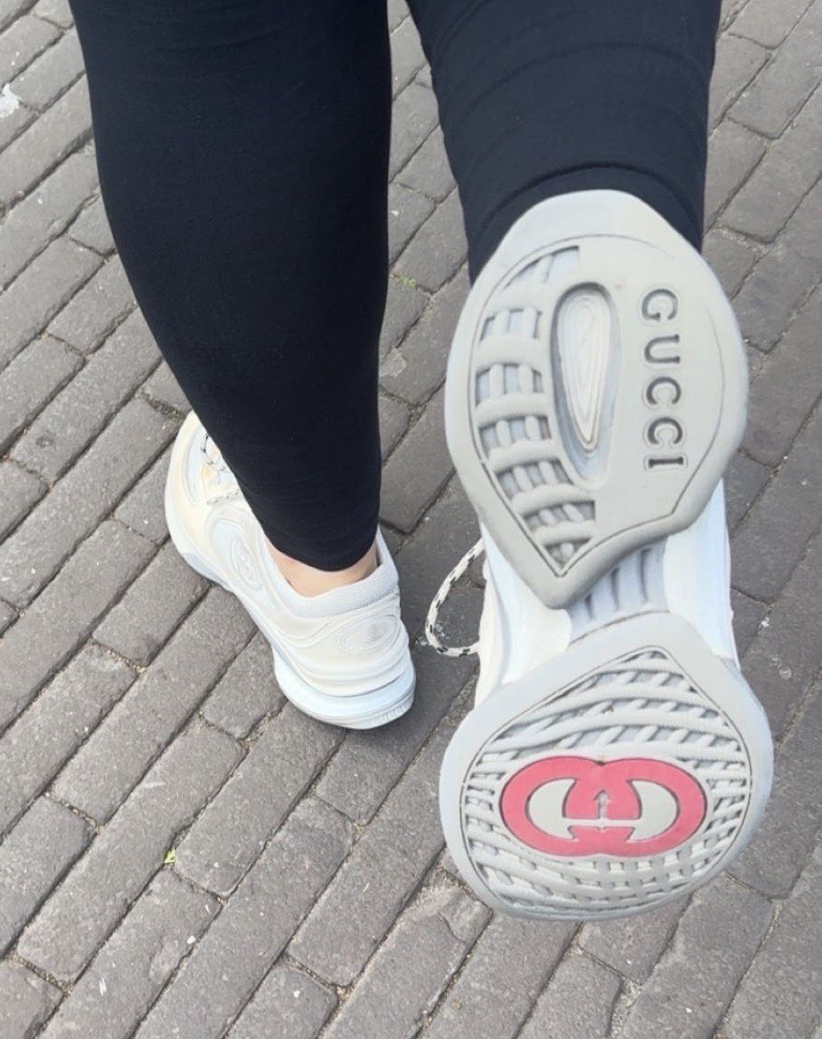 Turksequee09vx's tweet photo. How much do you want to lick the bottom of my Gucci clean losers🐶

Findomnl https://t.co/S9LuhihbwX