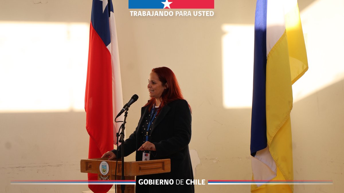 serviuohiggins's tweet photo. 🌟Entrega de Escrituras Proyecto Vista Hermosa 

👉🏼En una emotiva ceremonia 21 familias, de la comuna de Pumanque, recibieron ayer las escrituras de sus viviendas, desarrolladas bajo el Programa de Habitabilidad Rural DS10 
 
Muchas Felicidades 🎉 https://t.co/uqNA1sr09h