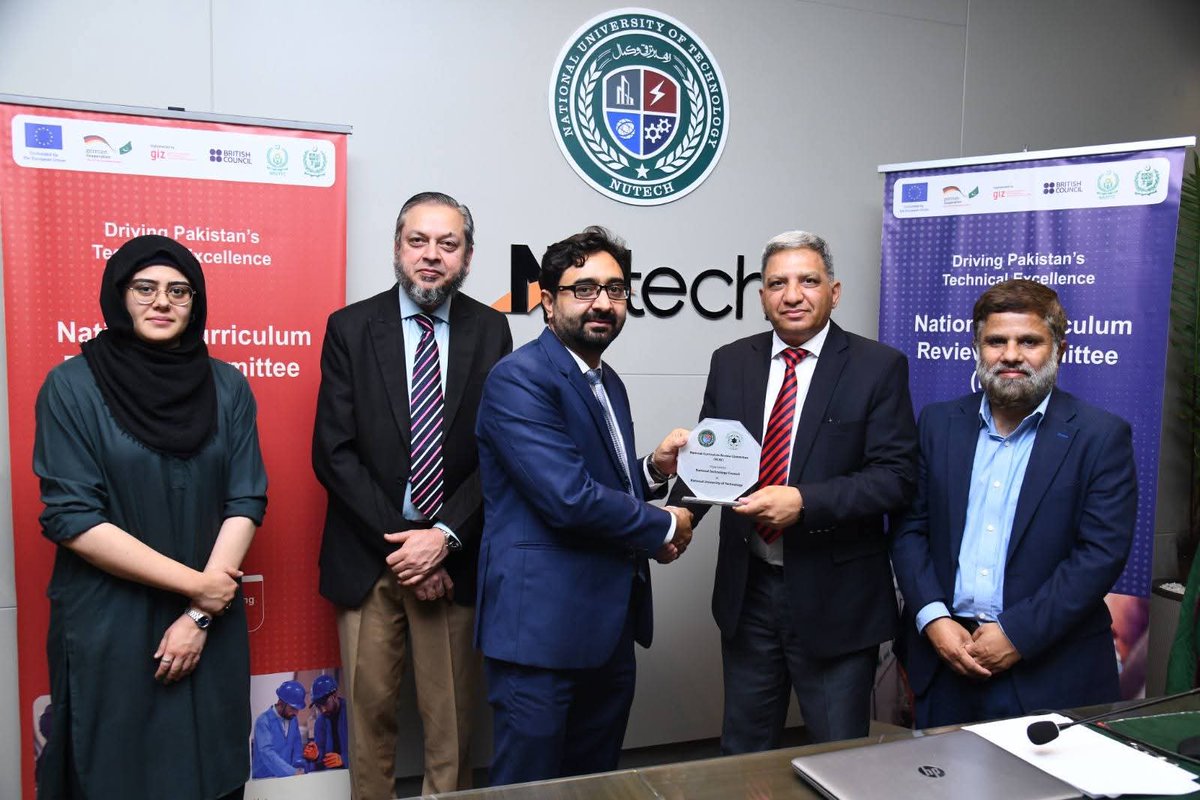 Mcut_dgk's tweet photo. Prof. Dr. Mehr Gul represented Mir Chakar Khan Rind University of Technology at the NCRC meeting by National Technology Council hosted at National University of Technology on the Level-6 BS EET curriculum review.

#MCUT #NTC #NUTECH #EngineeringTechnology https://t.co/tOcAGl085w