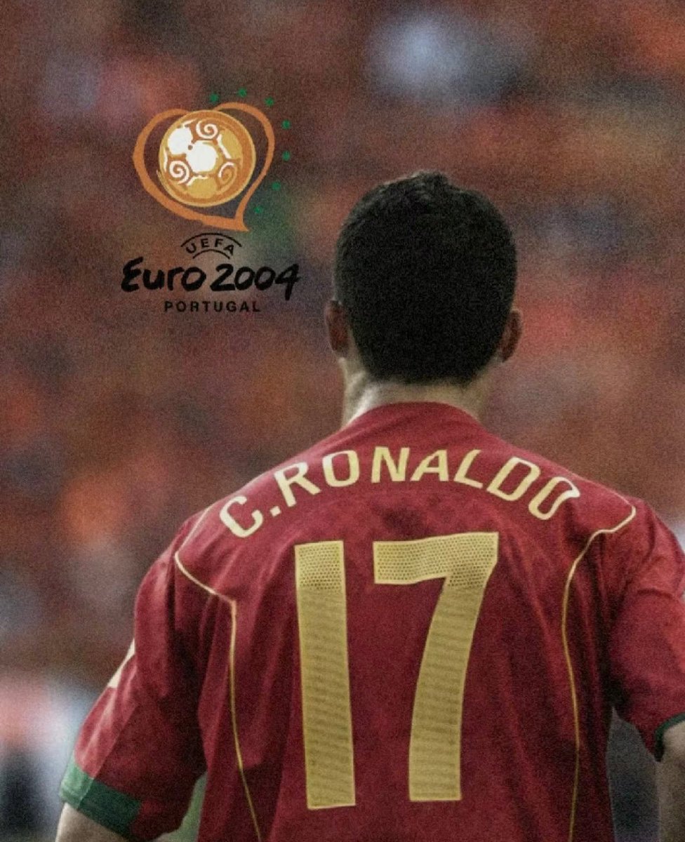 TeamCRonaldo's tweet photo. 2004.                                                  2026. https://t.co/B0qGrzBL06