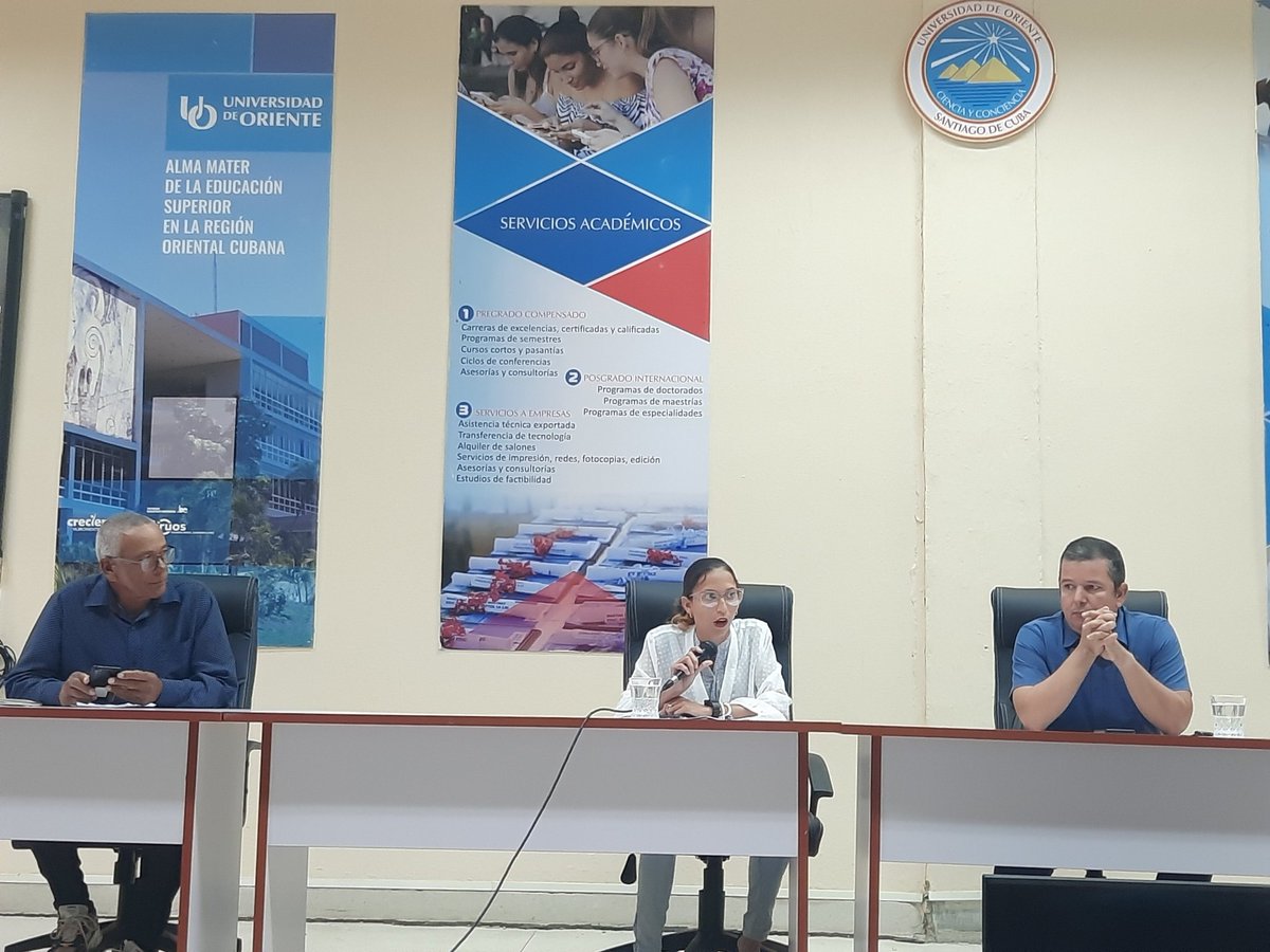 FreiderSantana's tweet photo. Iniciamos  la XV Edición del Seminario Juvenil Martiano en la @UOCuba Homenaje permanente de los jóvenes al Apóstol en el aniversario de su caída en combate. https://t.co/WH9NbfTwWv