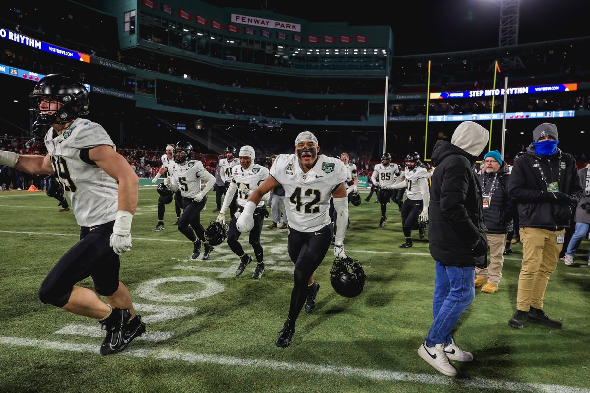 asforfootball's tweet photo. NCAA’s New Bowl Contingency Process is A Huge Boost For Army

A little off-season #ArmyFootball content for you from @OmarRashonBorja. He sent this to me late last week,&amp; I'm only now getting it up.

#GoArmy #BEATBryant #CollegeFootball 

 https://t.co/ydgmLiR2o5 https://t.co/Be5nw9fcdt