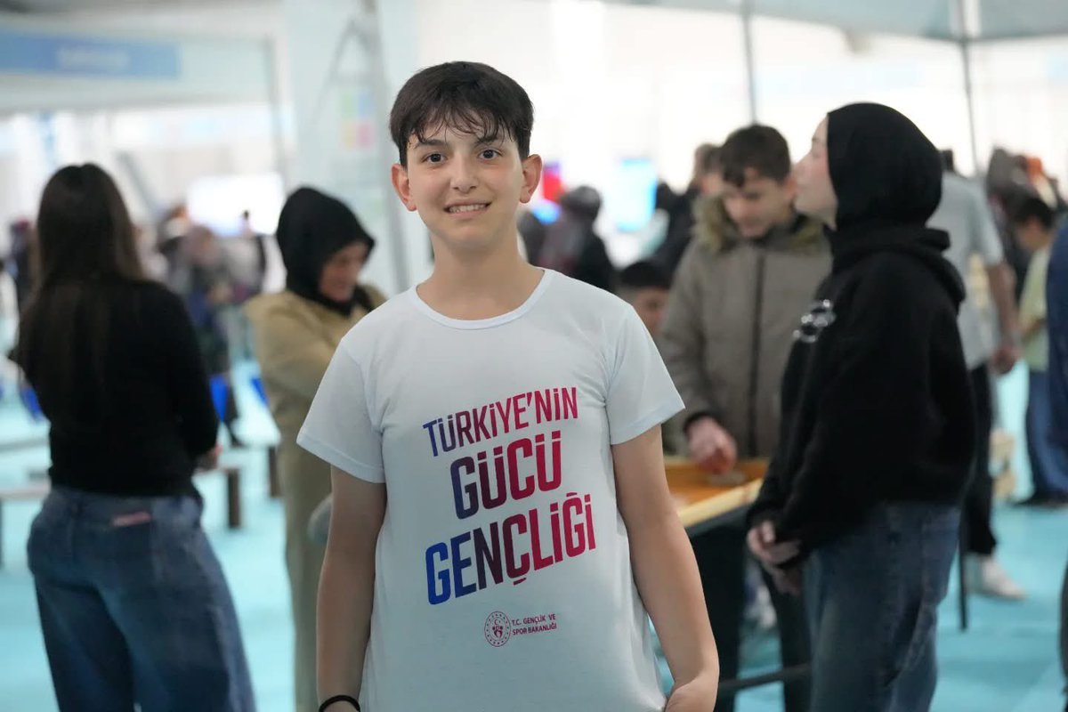 ribegem's tweet photo. 🎉 RİBEGEM 10. Yıl Gençlik Şöleni’nden Gençlerle Dolu Kareler! 🌟 - 2 - https://t.co/MDOtRjP17T
