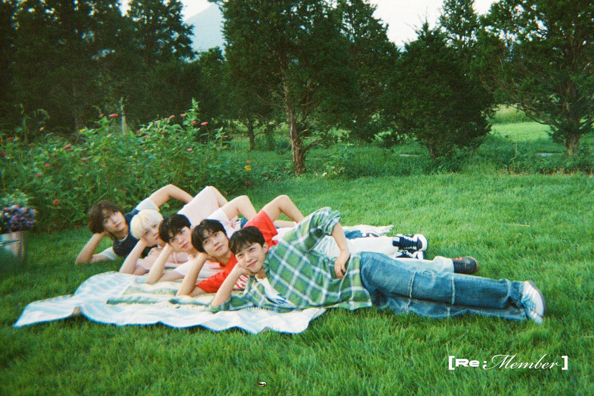 duddl_00's tweet photo. ️행운 행복만 가득하기를 ｡˚⊱ꕤ⊰˚｡ 

#열한번째_손을_모아_렛츠롤
#Happy_11th_Nf_day https://t.co/jMnnuf3uMM