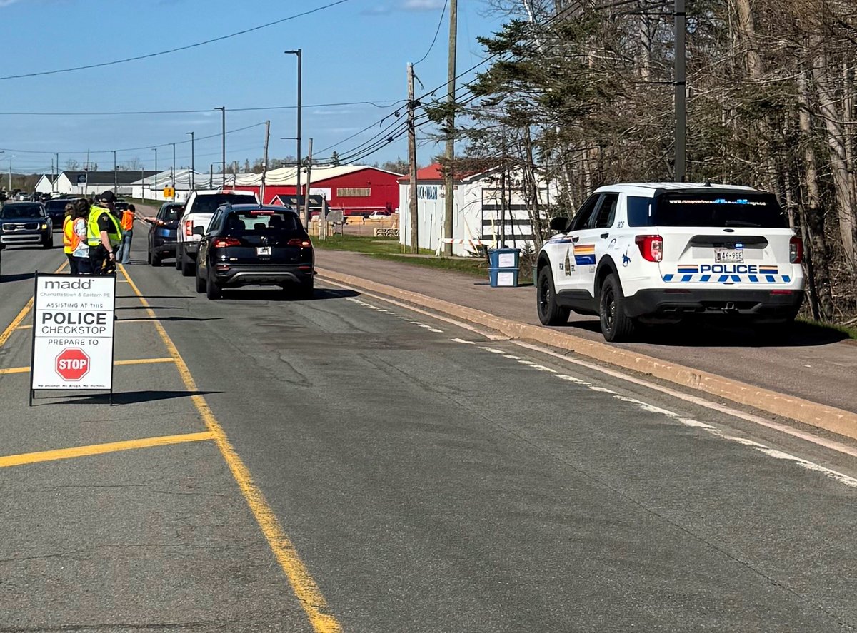 RCMP P.E.I. tweet media