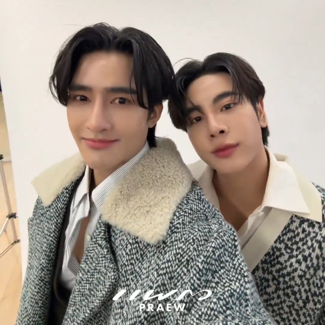 Thatstarfic's tweet photo. So adorable 🤎❤️✨️

#PraewAndYouX๋OnlyFriendsDreamOn 
#PraewDigitalCoverxOnlyFriends #EarthMix https://t.co/vLwapuH5Aa