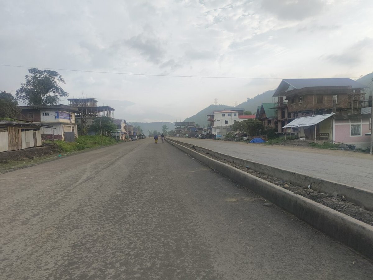 Northeast_Diary's tweet photo. Manipur : KIM Extends Shutdown By Another 48 Hours, Slams Govt Over ‘Continued Inaction’
 https://t.co/kjFJzUJ2A0 https://t.co/QgOtOFsCLd