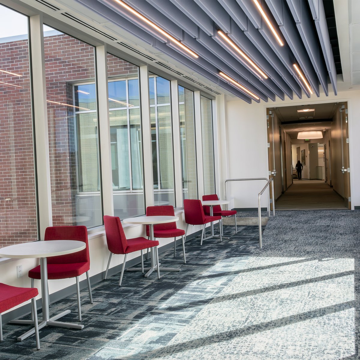 ZwickBuilds's tweet photo. When SUU set out to expand its business building, the goal was to connect their rich history and the future. That vision came to life through the Business Building-West and a skybridge. Zwick was selected to build this project, and the team celebrated its completion in April. https://t.co/X8mGMG2B5A