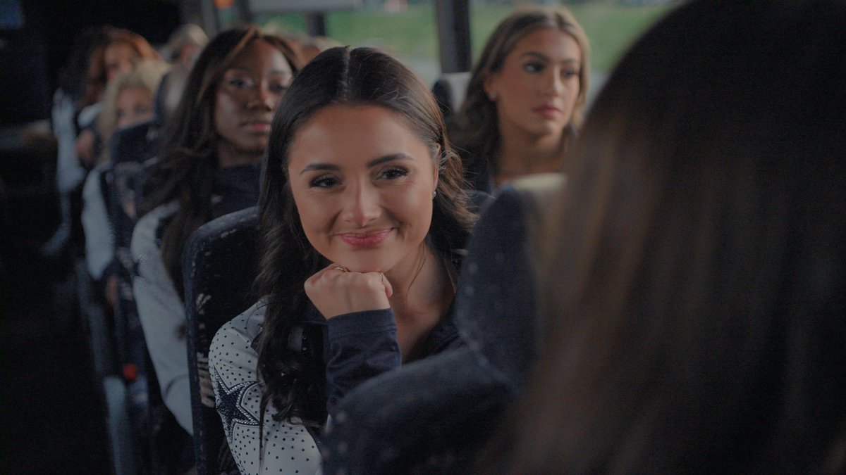 DCCheerleaders's tweet photo. DCC SEASON 3 🌟

AMERICA’S SWEETHEARTS: DALLAS COWBOYS CHEERLEADERS returns to @netflix on June 16! https://t.co/NF7IhyrE8h