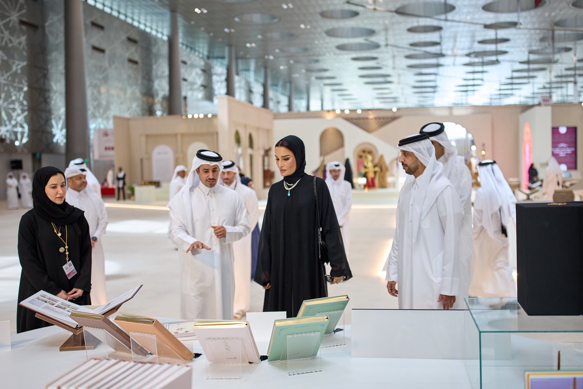 موزا بنت ناصر Moza bint Nasser tweet media