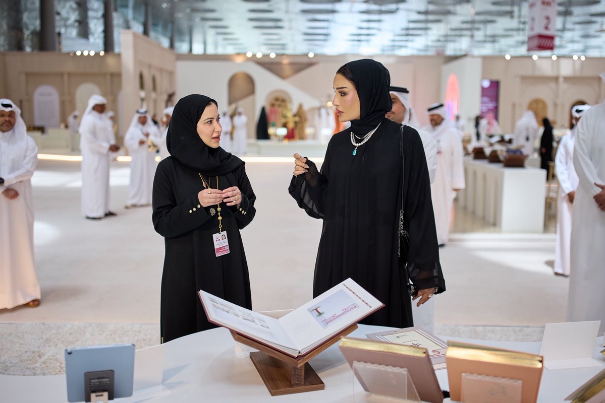 موزا بنت ناصر Moza bint Nasser tweet media
