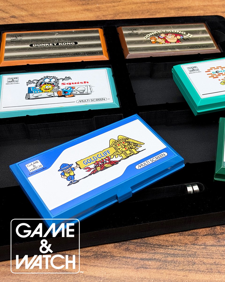 Book4Games's tweet photo. Any Game & Watch games that survived your childhood but lost their original packaging 😨?

👉 Revive their past splendor by displaying & storing them in our 100% custom-made display cases.

Available for 'Wide Screen' or 'Multi Screen' series with optional acrylic display: 🛍️https://t.co/hXnviGWpr7

#gameandwatch #gameandwatchcollection #retrogamingcollection #handheldgaming #Nintendo #GameStorage