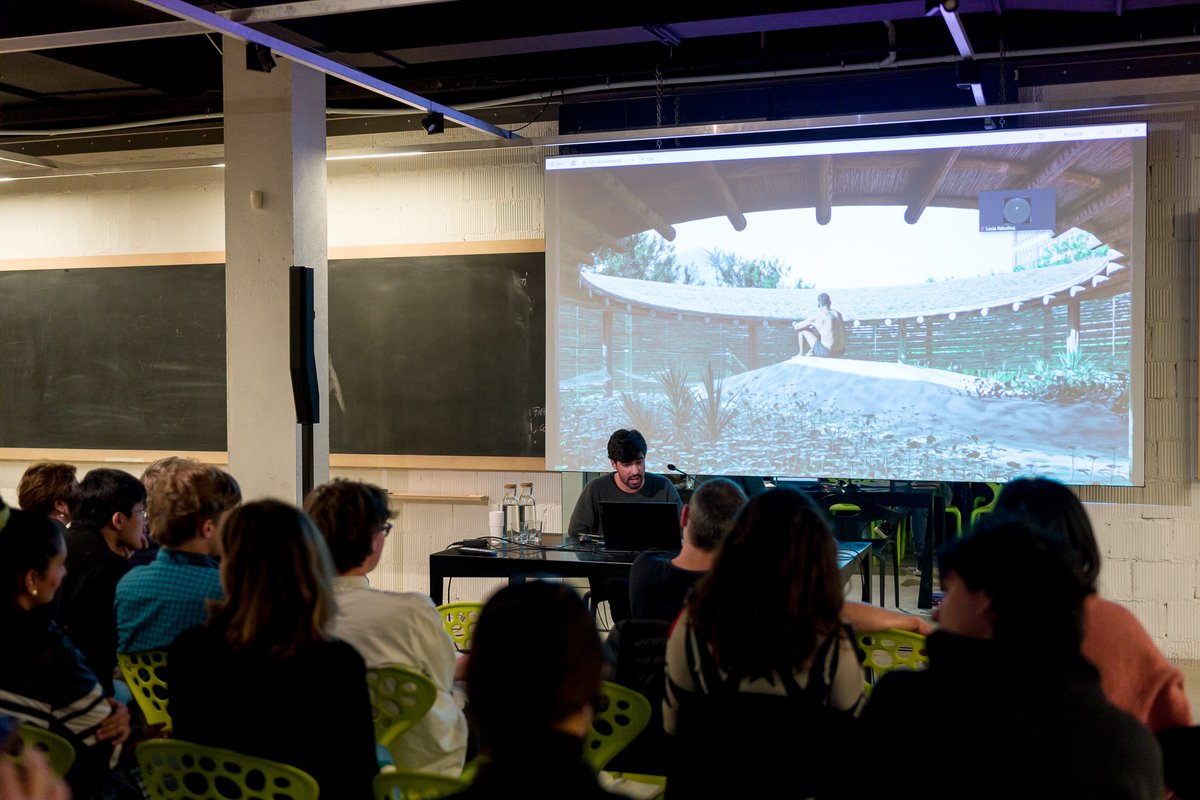 La Biennale di Venezia tweet media