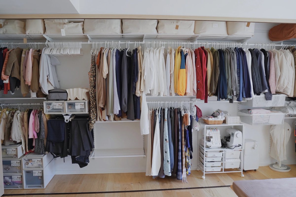 CabaasTi's tweet photo. Just cleared out 3 years of stuff from my closet! Half is up for donation—so much space I forgot I had. Small wins = big vibes https://t.co/nAf1tzQlIw