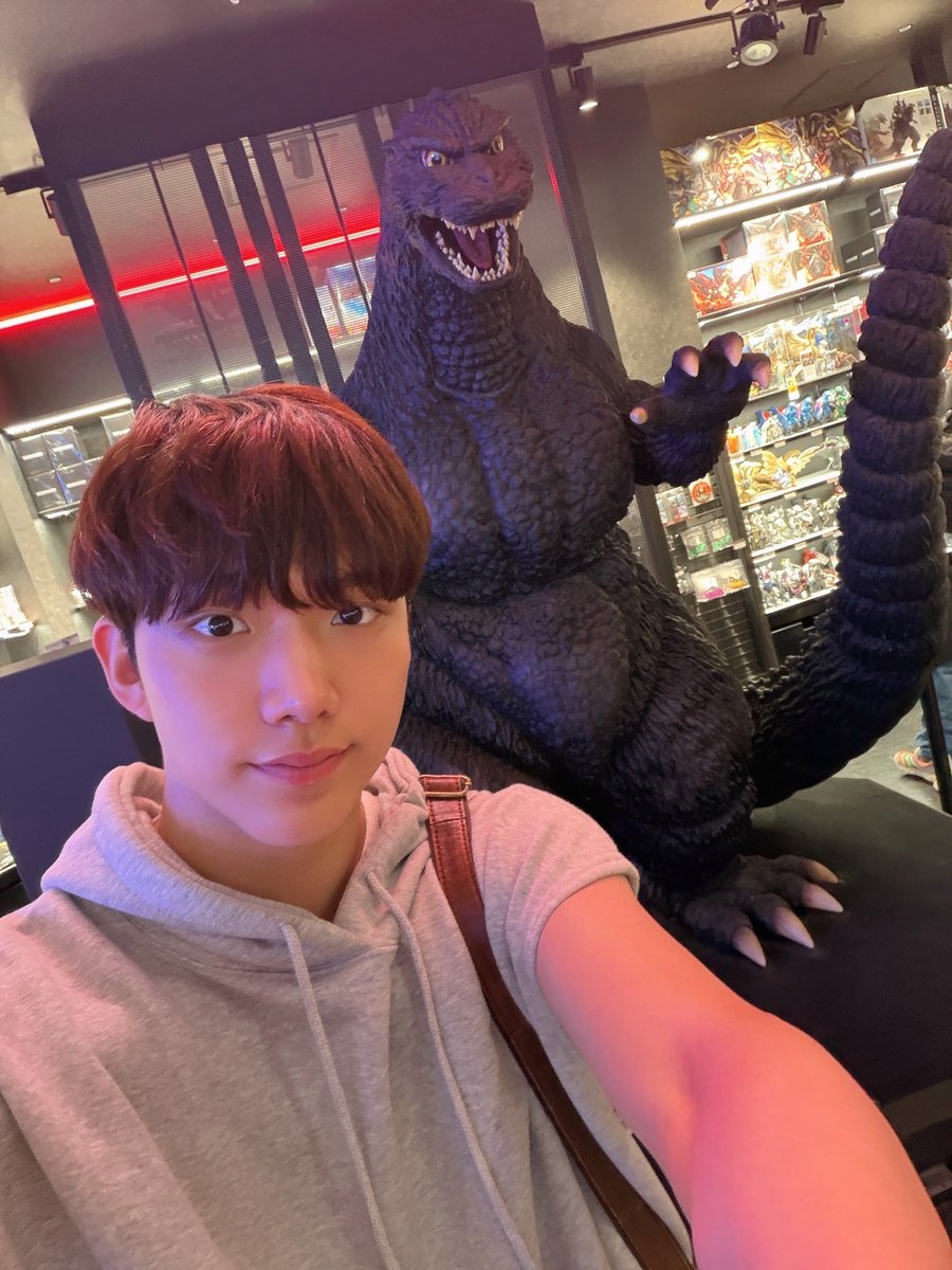 첫덕 tweet media