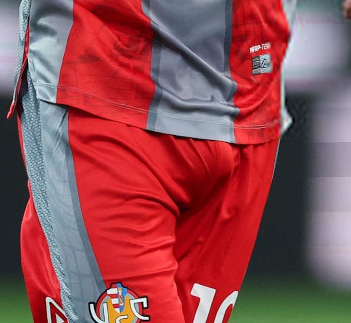 firstilast's tweet photo. Jamie Vardy
(US Cremonese 🇬🇧🏴󠁧󠁢󠁥󠁮󠁧󠁿) #bulge https://t.co/UmfvWA76UL