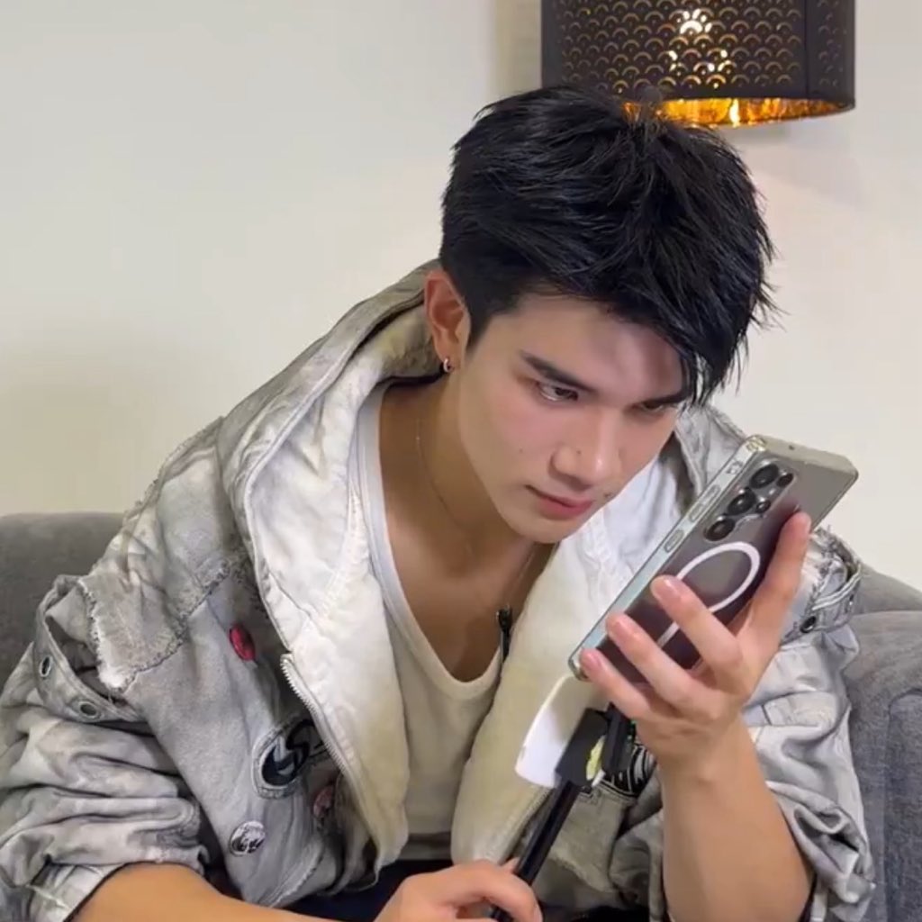애기🍮 ˎˊ˗ tweet media