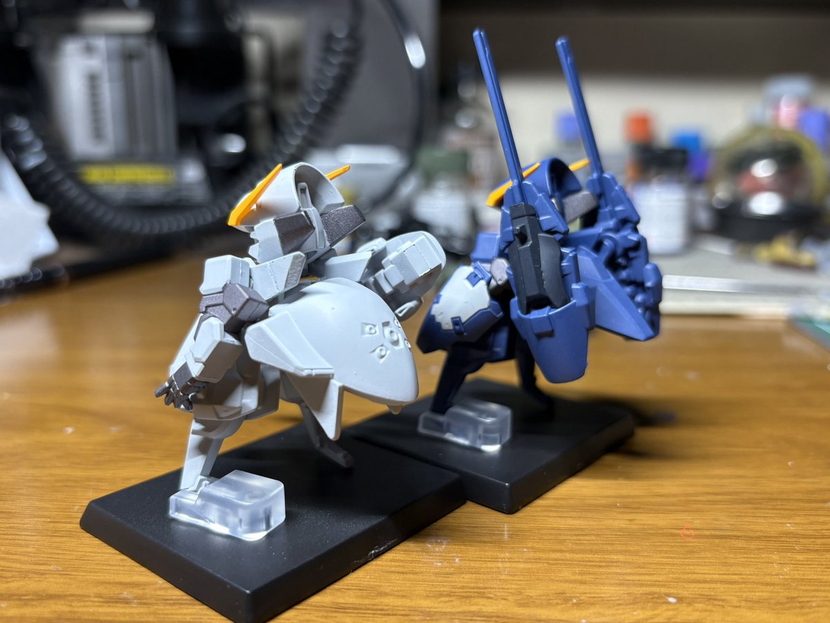 LingTree1's tweet photo. GUNDAM CONVERGE、ヘイズルIIも見つけたので購入。この2体あれば満足。このバランスでMGSD出してくれないかなぁ。 https://t.co/kbl0NoOr1z