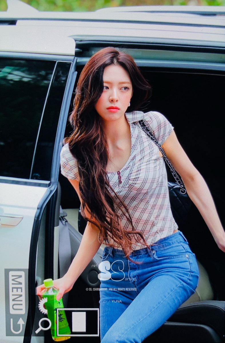 shinsarang_yn's tweet photo. 260519 #유나 #YUNA #있지 #ITZY https://t.co/Myi303b6qs