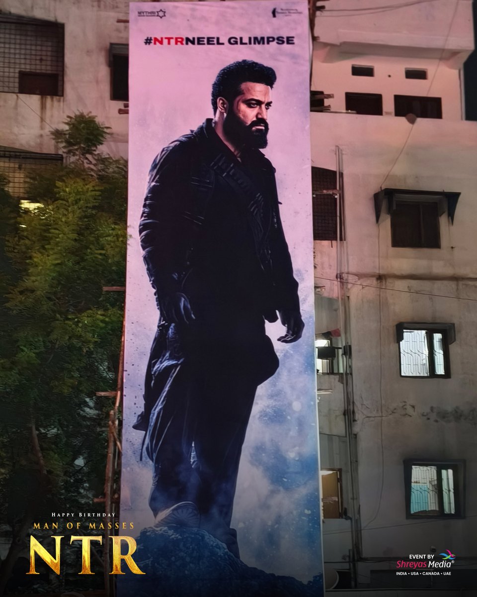 shreyasmedia's tweet photo. The Mass Euphoria Begins 🔥

Get ready for the Oora Mass Celebrations of our Man of Masses #JrNTR ❤️‍🔥

#ManOfMassesNTR #HappyBirthdayNTR #HBDNTR #NTRNEEL #NTR https://t.co/uM1mO130sv
