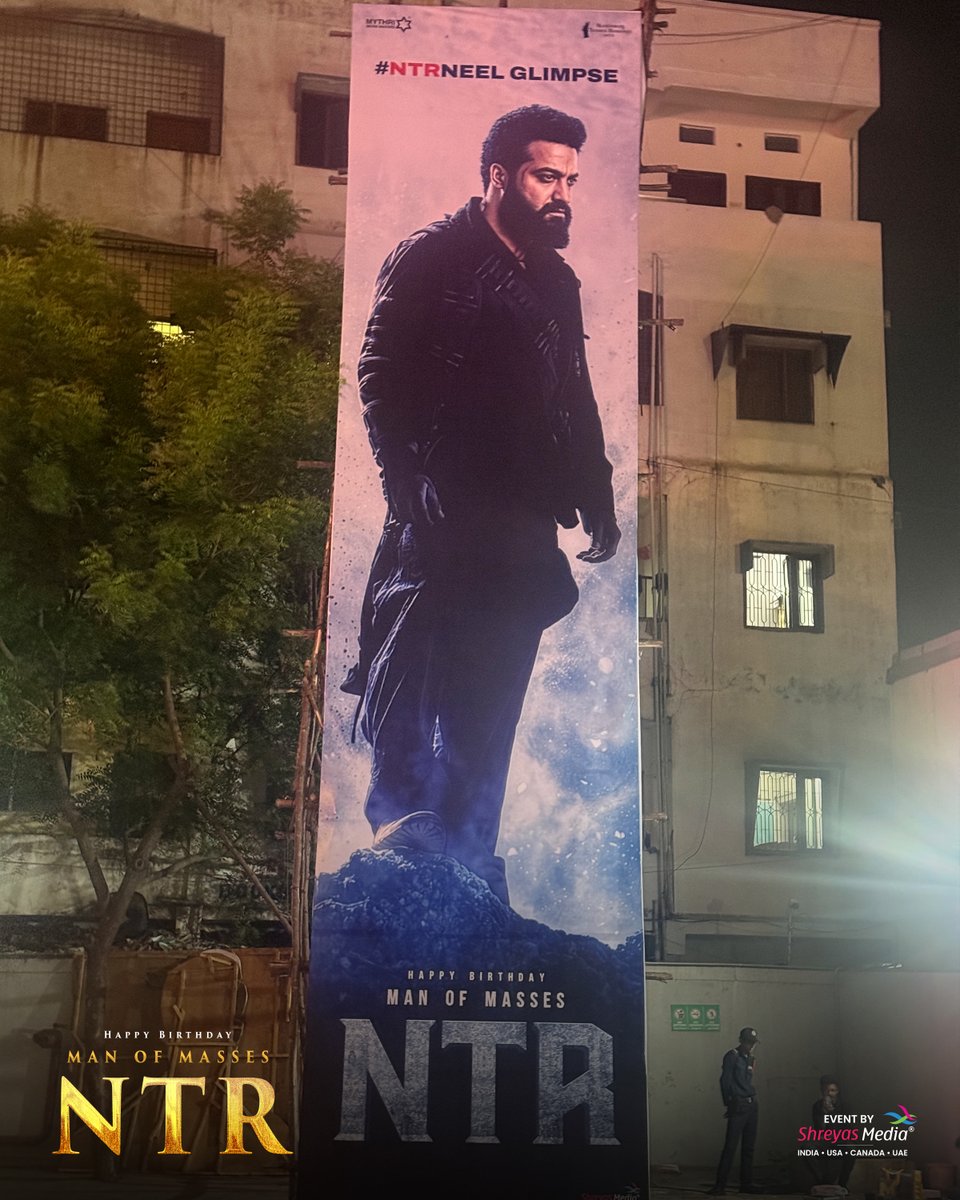 shreyasmedia's tweet photo. The Mass Euphoria Begins 🔥

Get ready for the Oora Mass Celebrations of our Man of Masses #JrNTR ❤️‍🔥

#ManOfMassesNTR #HappyBirthdayNTR #HBDNTR #NTRNEEL #NTR https://t.co/uM1mO130sv