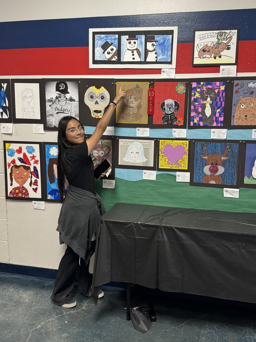 itorres06's tweet photo. STEAM Night was out of this world! 
• The experienced the planetarium 🌎
• Hands-on STEAM activities 🔬
• showcased artwork 🎨
• Incredible performances, 💃
• Fun interactive learning experiences for everyone 💫 https://t.co/pfHtAg8W0l