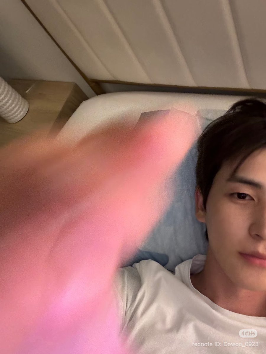 취향 tweet media