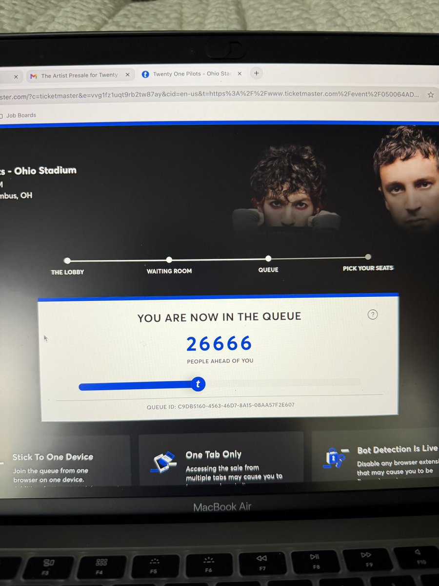 Drew412_'s tweet photo. @TOPMerchAlerts Fitting because I’m in hell https://t.co/sNyZfQpAMY