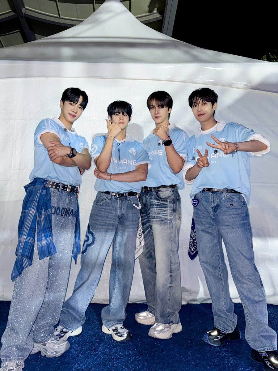 하이라이트(HIGHLIGHT) tweet media
