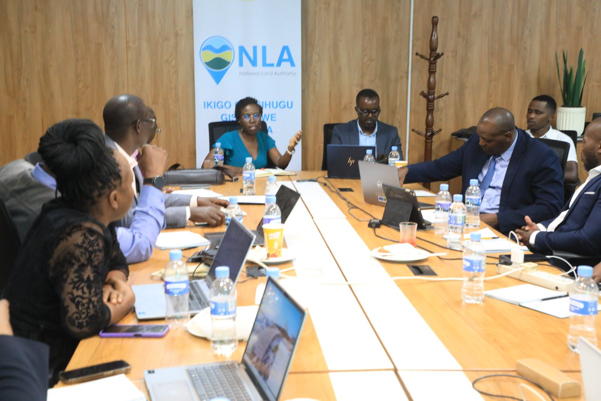 Lands_Rwanda's tweet photo. Today, @NishimweMG received a delegation of the   Ministry of Lands and Natural Resources from the Republic of #Zambia. Discussions focused on Rwanda’s land reform experience, particularly the systematic land registration process and digital land administration system. https://t.co/1jIaNAzHDr