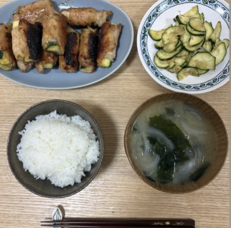 numaai__'s tweet photo. 沼ちゃんの手料理が見れる世界線あっていいんですか、！！

#飯沼愛　#沼ラジオ https://t.co/6gY7shZwXM