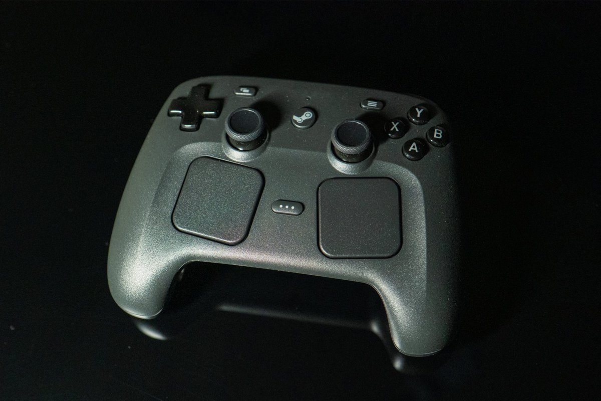 SibeSound's tweet photo. Have you had a chance to try the Steam Controller from @valvesoftware yet?

If so, what games are you enjoying playing with the trackpads? 🤔 https://t.co/OVNJ4YeB6U