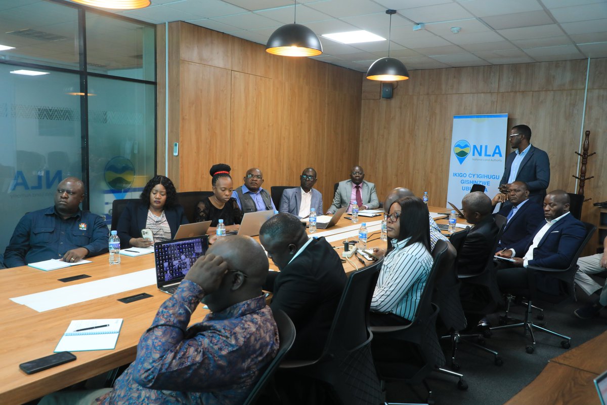 Lands_Rwanda's tweet photo. Today, @NishimweMG received a delegation of the   Ministry of Lands and Natural Resources from the Republic of #Zambia. Discussions focused on Rwanda’s land reform experience, particularly the systematic land registration process and digital land administration system. https://t.co/1jIaNAzHDr