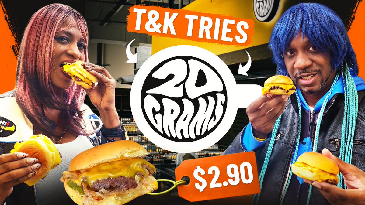 attackoftheTK's tweet photo. A Burger Cheaper than a cup of Coffee? #burger #cheeseburger  #slider #cheapeats #nyc #newyorkcity  #viral #viralvídeo  #foodie #food  #eating #eats #vlog #vlogger #youtuber #YOUTUBE4sho #review #mukbang 

Check it out: https://t.co/qZxRRk2o78
LIKE | SHARE | SUBSCRIBE | https://t.co/TmX4BHKXdy