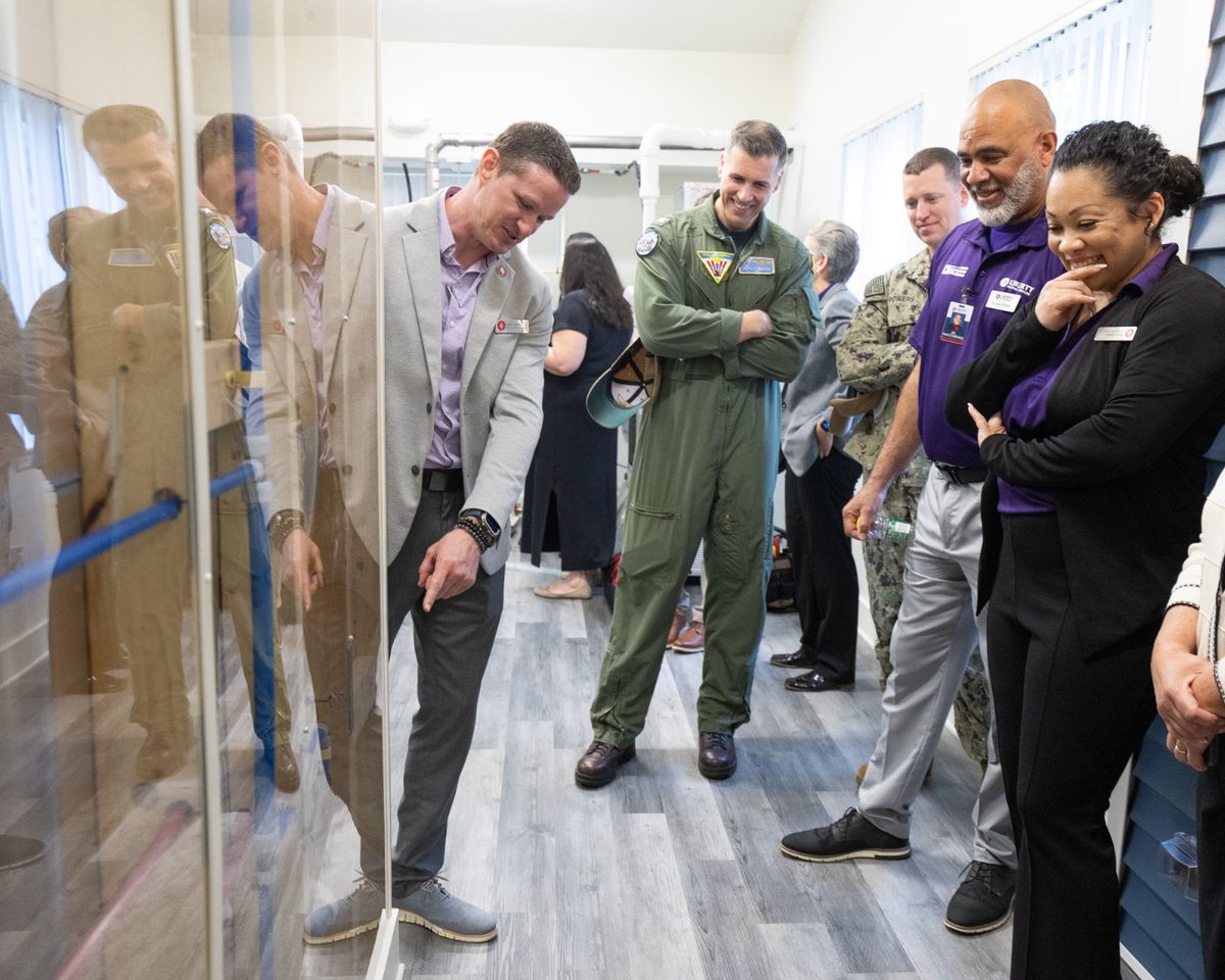 LiveLMH's tweet photo. We're proud to announce the opening of our newest Liberty Learning Academy at Patuxent River. To learn more about how this new training center will support our team members and military families in the community, read the full announcement here: https://t.co/neeuqQx5ZU https://t.co/kxo3C9QFD5