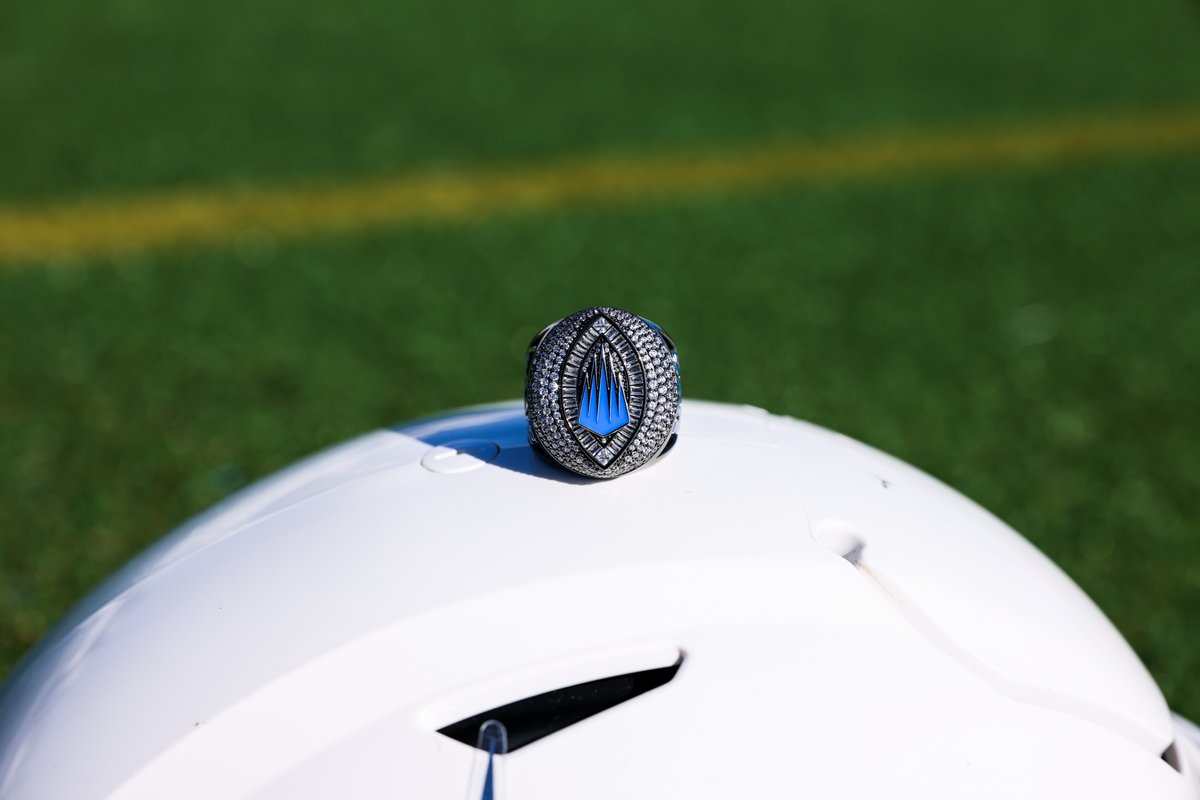 IMGAFootball's tweet photo. Three-peat certified 💍🏆🏆🏆

Built through Brotherhood, discipline, and championship-level preparation, this SSIA State Championship ring represents three straight titles for IMG Academy Football and one of the premier high school football programs in the country. https://t.co/GDmxZwMoDJ