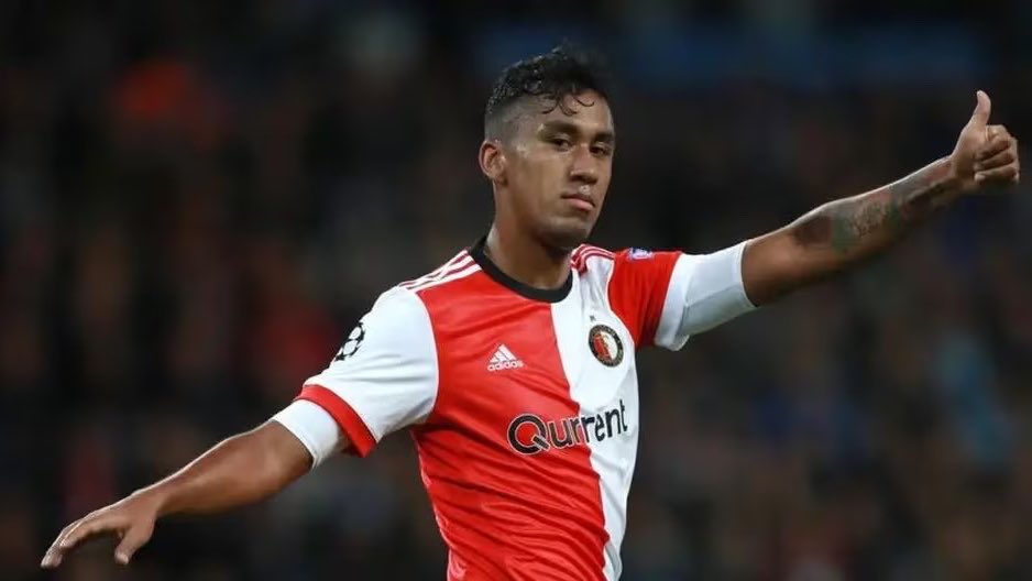 papi_pereda's tweet photo. Peruvians🇵🇪 in Europe in 2016:

- Gianluca Lapadula (Milan🇮🇹)
- Claudio Pizarro (Werder Bremen🇩🇪)
- André Carrillo (Benfica🇵🇹)
- Renato Tapia (Feyenoord🇳🇱)
- Yordy Reyna (Salzburg🇦🇹)
- Carlos Zambrano (Rubin Kazan🇷🇺)
- Sergio Peña (Granada🇪🇸)
- Jean Pierre Rhyner (Grasshopper🇨🇭) https://t.co/ylNuY2kTkn