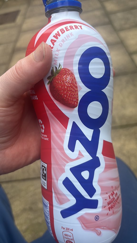 DavidSm48312270's tweet photo. Im classy don’t smoke drink https://t.co/1BtheLZI39