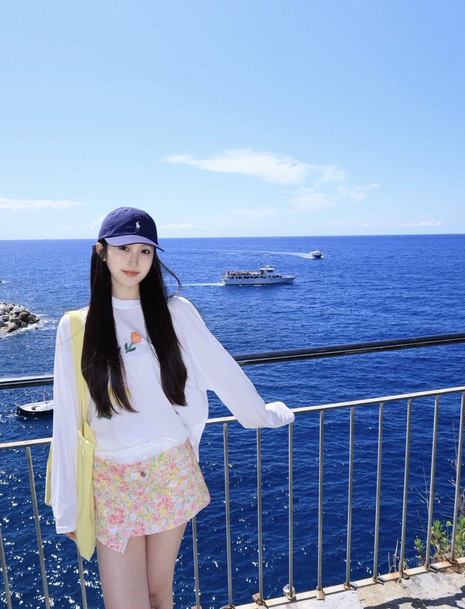 menglu166's tweet photo. 海边的风景真的很不错，可以你不在
    v：menglu1169 https://t.co/Ck7JEPJ5lx